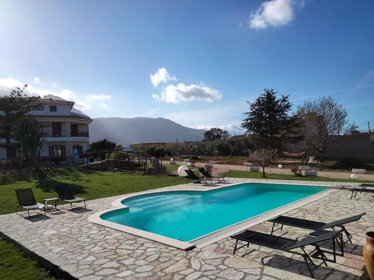 Villa Michelangelo Castellammare del Golfo Exterior photo